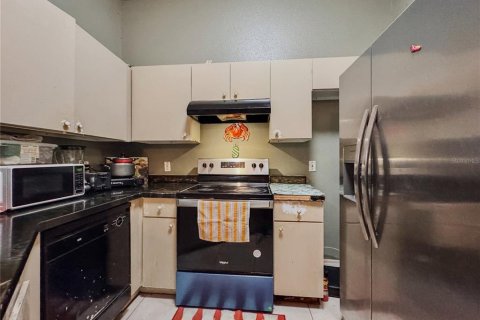 Casa en venta en Kissimmee, Florida, 4 dormitorios, 154.4 m2 № 1909250 - foto 10