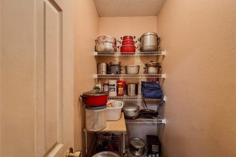 Casa en venta en Kissimmee, Florida, 4 dormitorios, 154.4 m2 № 1909250 - foto 15