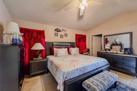 Casa en venta en Kissimmee, Florida, 4 dormitorios, 154.4 m2 № 1909250 - foto 16