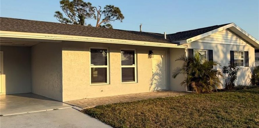 Casa en North Port, Florida 2 dormitorios, 91.97 m2 № 1734496