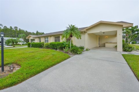 Condo in Sun City Center, Florida, 2 bedrooms  № 2103512 - photo 2