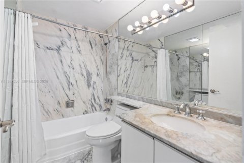 Copropriété à louer à Miami, Floride: 1 chambre, 73.11 m2 № 1997519 - photo 14