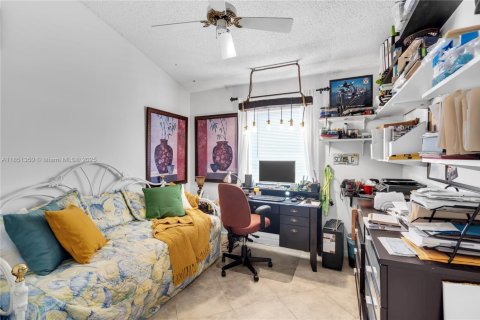 House in Delray Beach, Florida 3 bedrooms, 128.39 sq.m. № 1855367 - photo 16