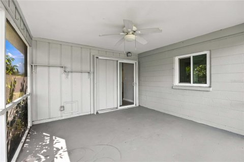 House in Englewood, Florida 4 bedrooms, 120.49 sq.m. № 2391382 - photo 29