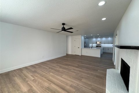 Villa ou maison à vendre à Orlando, Floride: 5 chambres, 288 m2 № 2421779 - photo 24