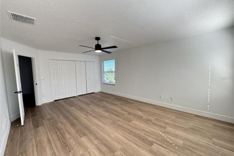 Villa ou maison à vendre à Orlando, Floride: 5 chambres, 288 m2 № 2421779 - photo 28