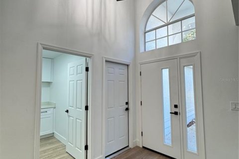 Villa ou maison à vendre à Orlando, Floride: 5 chambres, 288 m2 № 2421779 - photo 16