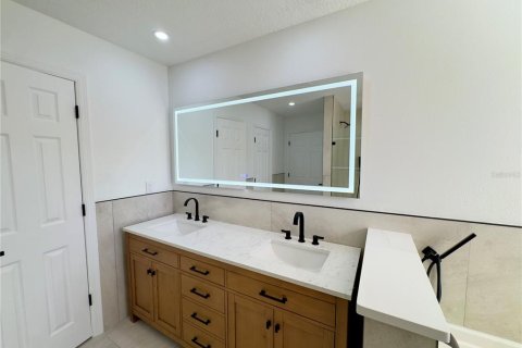 Villa ou maison à vendre à Orlando, Floride: 5 chambres, 288 m2 № 2421779 - photo 13