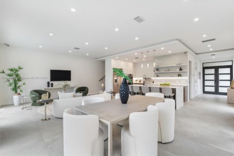 Adosado en venta en Fort Lauderdale, Florida, 3 dormitorios, 234.67 m2 № 1858843 - foto 4