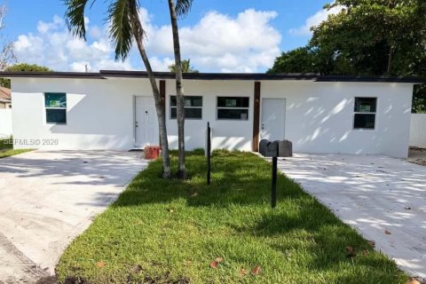 Propiedad comercial en venta en Miami, Florida, 116.13 m2 № 2009672 - foto 15