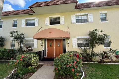 Condo in Margate, Florida, 1 bedroom  № 1478477 - photo 3