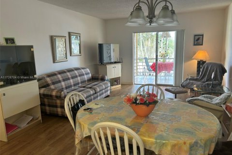 Condo in Margate, Florida, 1 bedroom  № 1478477 - photo 10