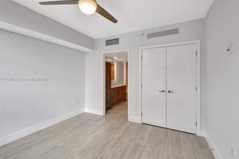 Condo in Delray Beach, Florida, 2 bedrooms  № 1476120 - photo 24