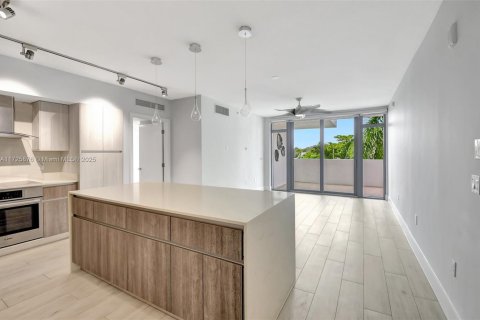 Condo in Delray Beach, Florida, 2 bedrooms  № 1476120 - photo 5