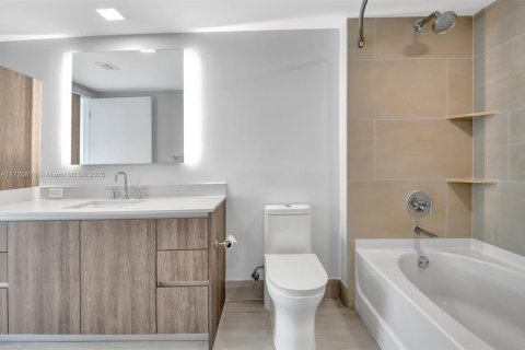 Condo in Delray Beach, Florida, 2 bedrooms  № 1476120 - photo 20