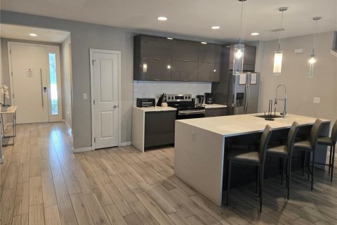 Townhouse in Kissimmee, Florida 4 bedrooms, 162.76 sq.m. № 2238963 - photo 9