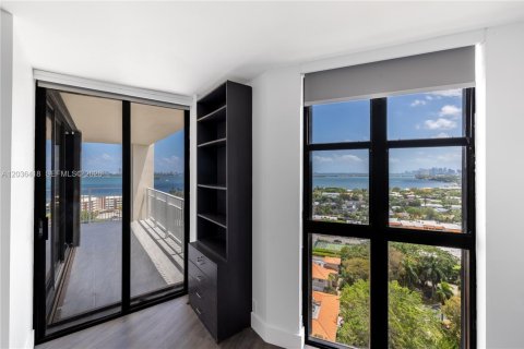 Copropriété à louer à Miami, Floride: 3 chambres, 143.44 m2 № 2084375 - photo 29