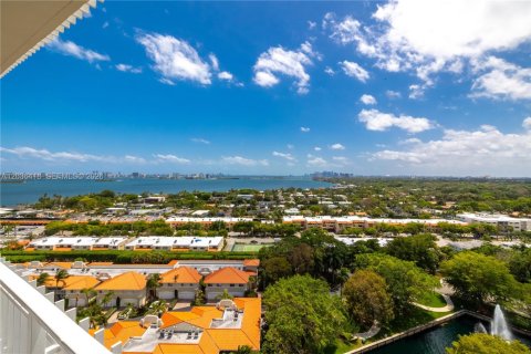 Copropriété à louer à Miami, Floride: 3 chambres, 143.44 m2 № 2084375 - photo 6