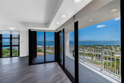 Copropriété à louer à Miami, Floride: 3 chambres, 143.44 m2 № 2084375 - photo 10