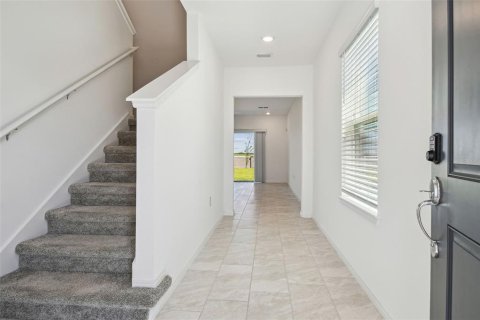 Villa ou maison à louer à Wesley Chapel, Floride: 5 chambres, 242.94 m2 № 1584140 - photo 5