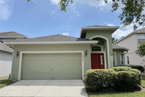 Casa en alquiler en Orlando, Florida, 4 dormitorios, 183.3 m2 № 2096296 - foto 2