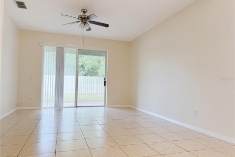 Casa en alquiler en Orlando, Florida, 4 dormitorios, 183.3 m2 № 2096296 - foto 10
