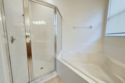 Casa en alquiler en Orlando, Florida, 4 dormitorios, 183.3 m2 № 2096296 - foto 30