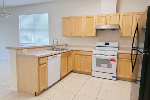 Casa en alquiler en Orlando, Florida, 4 dormitorios, 183.3 m2 № 2096296 - foto 6
