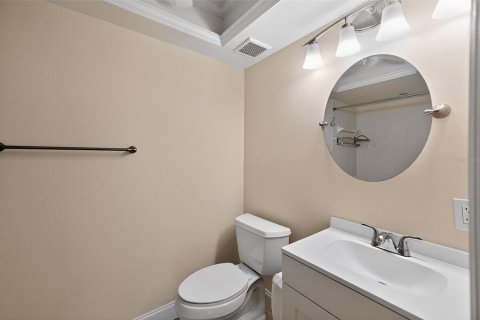Condominio en venta en New Port Richey, Florida, 1 dormitorio, 67.63 m2 № 2147580 - foto 15