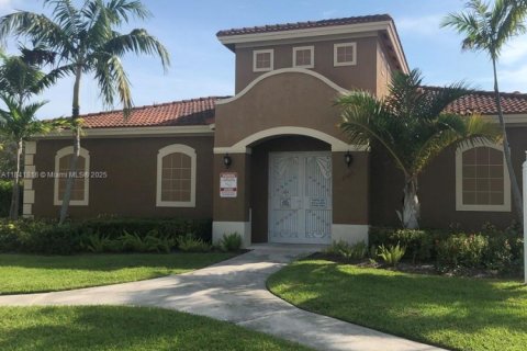 Adosado en venta en Cutler Bay, Florida, 3 dormitorios, 139.73 m2 № 1833828 - foto 7