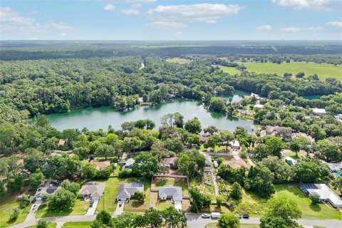 House in Dunnellon, Florida 4 bedrooms, 162.67 sq.m. № 2198975 - photo 2