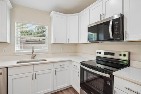 House in Dunnellon, Florida 4 bedrooms, 162.67 sq.m. № 2198975 - photo 25