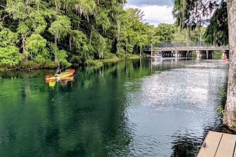 House in Dunnellon, Florida 4 bedrooms, 162.67 sq.m. № 2198975 - photo 5
