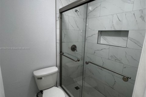 Townhouse in Deerfield Beach, Florida 2 bedrooms, 102.56 sq.m. № 1935963 - photo 22