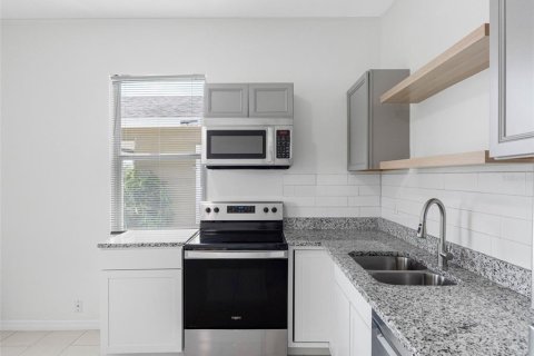 Appartement à louer à Tampa, Floride: 3 chambres, 125.98 m2 № 1873925 - photo 17