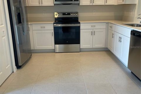 Adosado en venta en Zephyrhills, Florida, 3 dormitorios, 151.8 m2 № 2100921 - foto 7