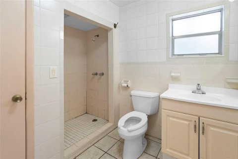 Casa en venta en DeLand, Florida, 4 dormitorios, 224.27 m2 № 1903921 - foto 10
