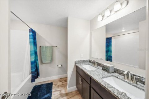 Casa en venta en Rockledge, Florida, 4 dormitorios, 177.35 m2 № 1789540 - foto 16