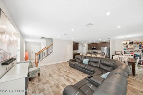 Casa en venta en Rockledge, Florida, 4 dormitorios, 177.35 m2 № 1789540 - foto 6