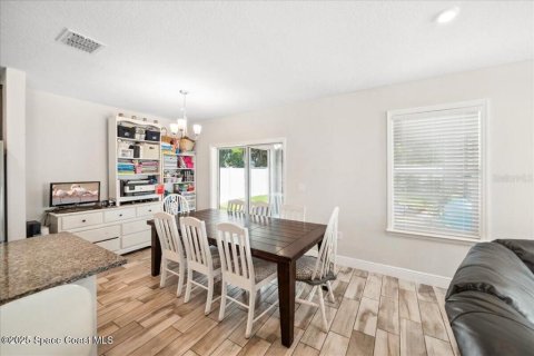 Casa en venta en Rockledge, Florida, 4 dormitorios, 177.35 m2 № 1789540 - foto 5
