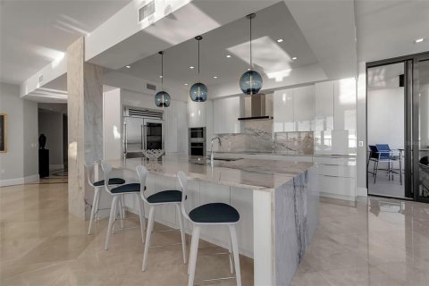 Condo in Longboat Key, Florida, 3 bedrooms  № 1733104 - photo 14
