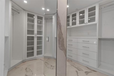 Condo in Longboat Key, Florida, 3 bedrooms  № 1733104 - photo 26