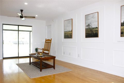 Villa ou maison à louer à Spring Hill, Floride: 2 chambres, 110.74 m2 № 2097734 - photo 7