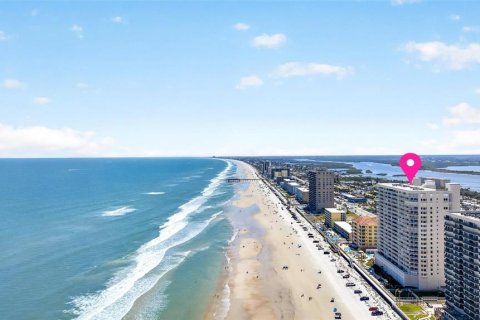 Condominio en venta en Daytona Beach, Florida, 2 dormitorios, 133.78 m2 № 2150606 - foto 4