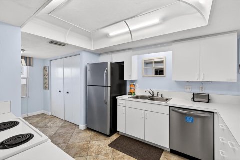 Condominio en venta en Daytona Beach, Florida, 2 dormitorios, 133.78 m2 № 2150606 - foto 15