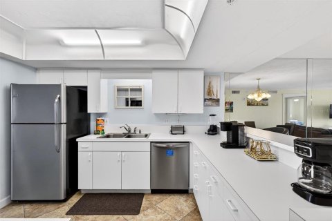 Condominio en venta en Daytona Beach, Florida, 2 dormitorios, 133.78 m2 № 2150606 - foto 14