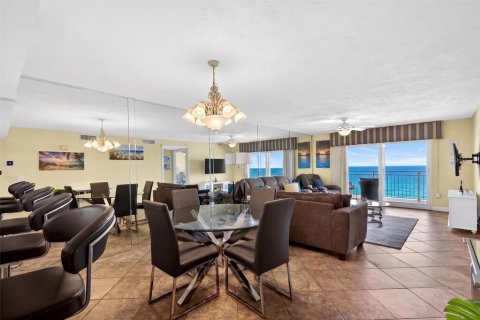 Condominio en venta en Daytona Beach, Florida, 2 dormitorios, 133.78 m2 № 2150606 - foto 9