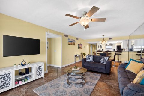Condominio en venta en Daytona Beach, Florida, 2 dormitorios, 133.78 m2 № 2150606 - foto 23