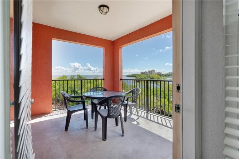Condo in Clearwater, Florida, 3 bedrooms  № 2102111 - photo 21