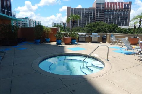 Condominio en alquiler en Orlando, Florida, 2 dormitorios, 110.27 m2 № 1831784 - foto 17